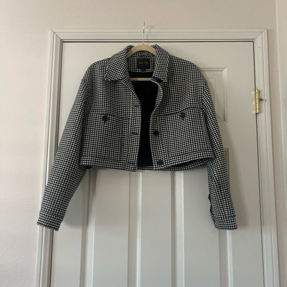 TRUTH BY REPUBLIC Knit black white Houndstooth shirt jacket shacket pockets crop - Picture 1 of 3
